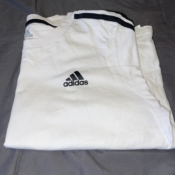 Adidas Top - Picture 2 of 2